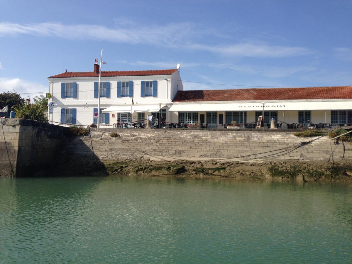 Les Bains Boyardville - Hotel Et Restaurant Exterior photo